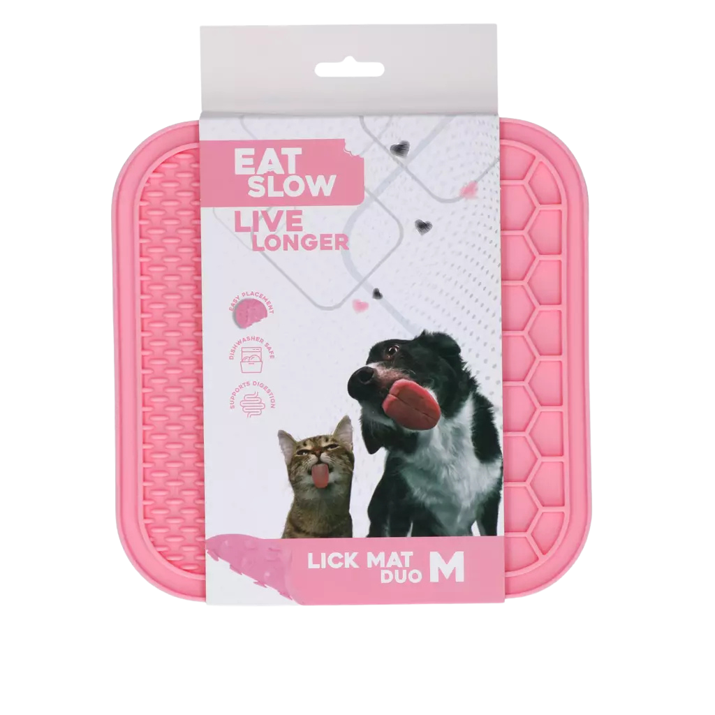 Dual texture licking mat