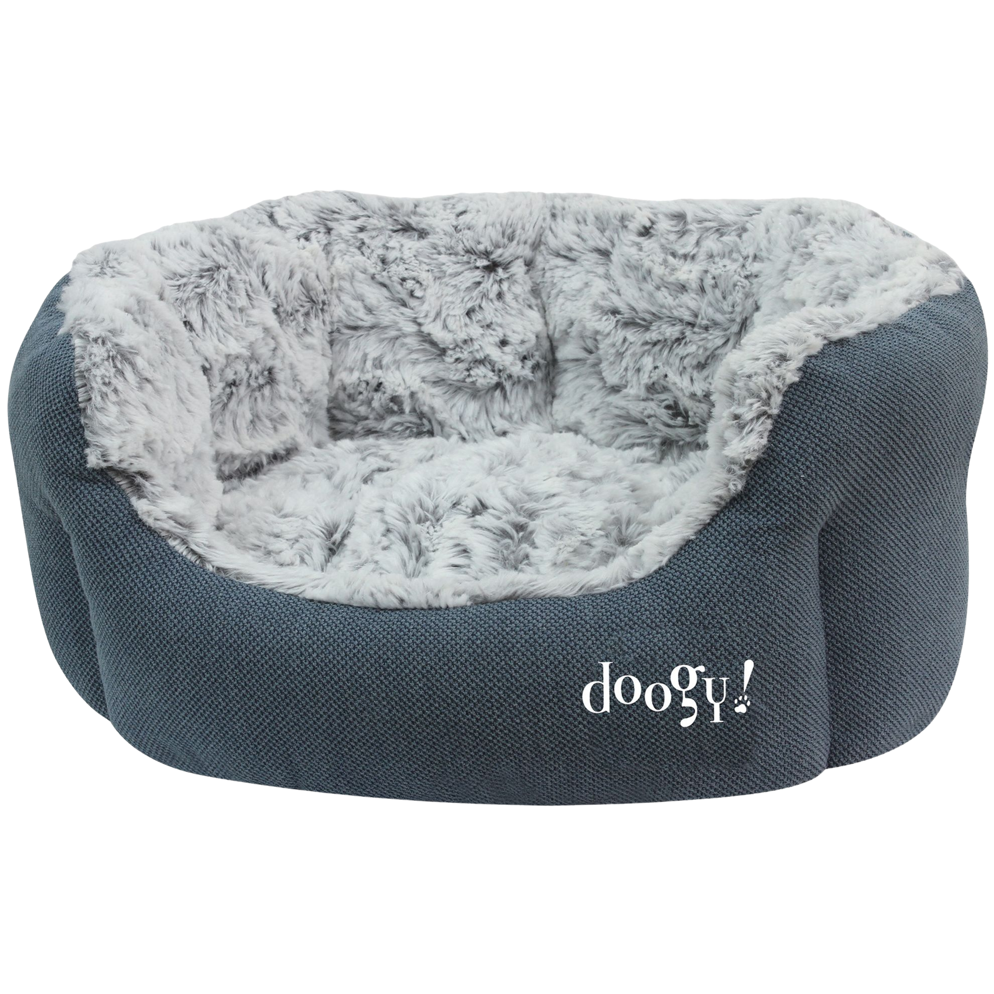 Soft oval basket with faux fur