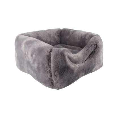 Reversible 2-in-1 Igloo Faux Fur