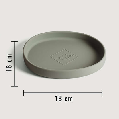 Flat silicone bowl