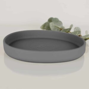 Flat silicone bowl